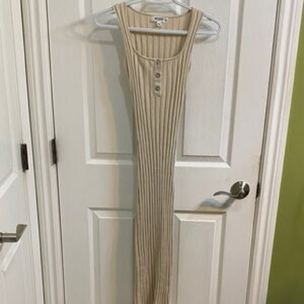 Missguided Beige Ribbed Maxi Dress
